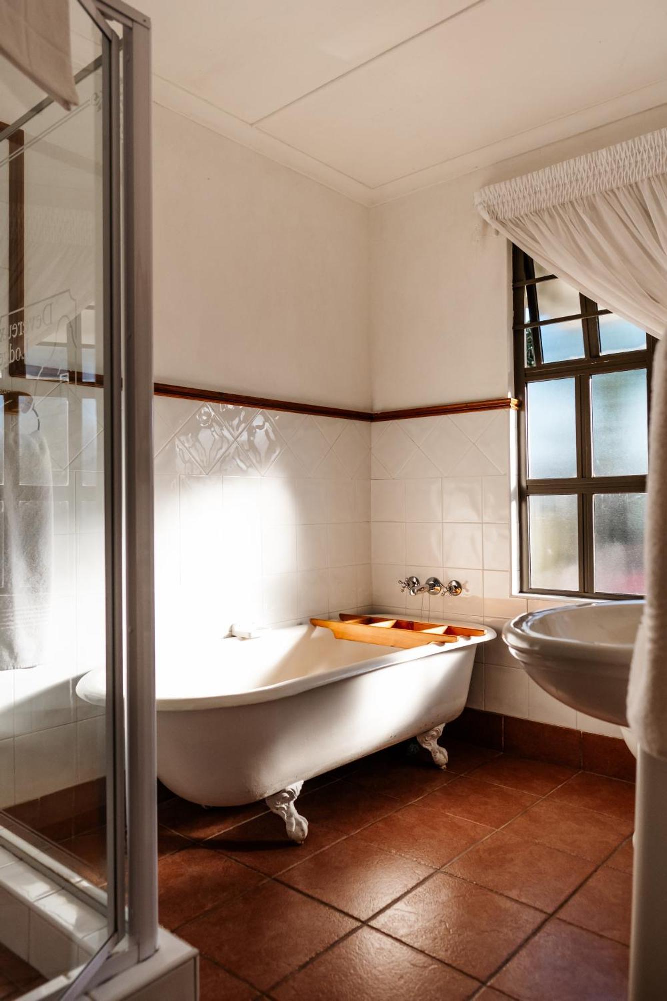 Devereux Lodge East London Bagian luar foto