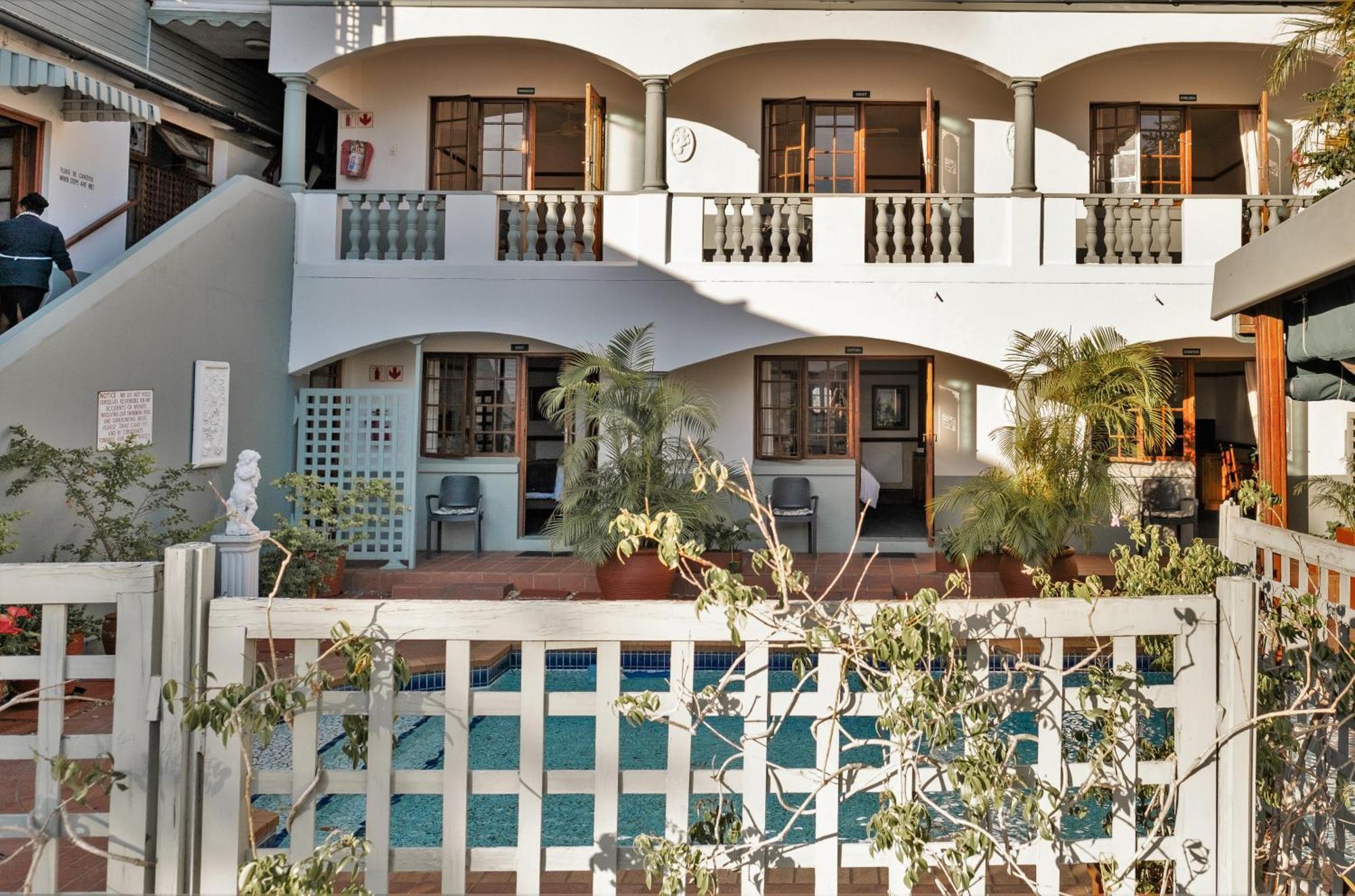 Devereux Lodge East London Bagian luar foto